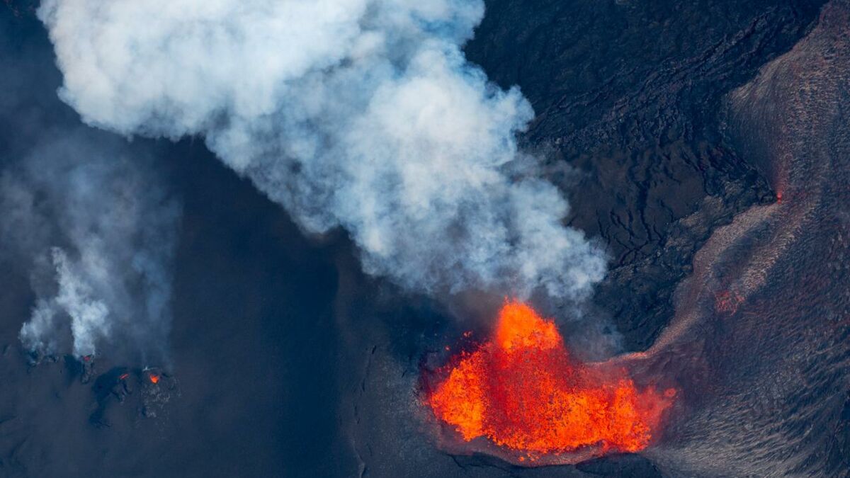 Les Images Impressionnantes Du Volcan Kilauea En Ruption Hawa