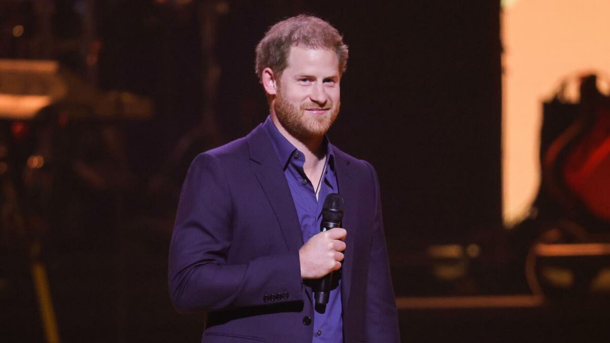 Prince Harry S Ghost Writer Allegedly Earned Million For