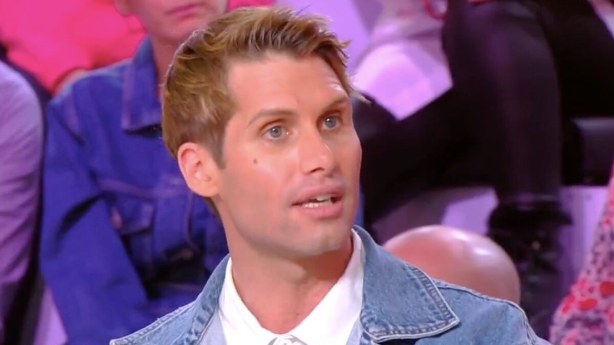 Il Est Trop Gay Benoit Dubois Victime D Homophobie Dans Secret