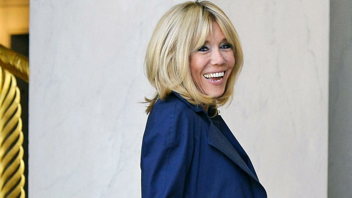 Brigitte Macron Ose La Robe Paillettes Et Elle Est Canon