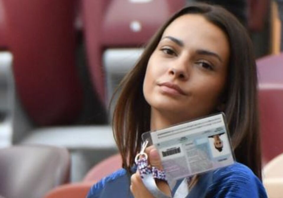 Photos Coupe du Monde 2022 qui est Ornella la compagne d Aurélien