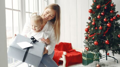 Noël : 3 idées de cadeaux à offrir à une femme enceinte