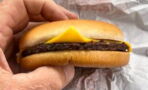 30 ans plus tard, ce burger McDonald's est toujours intact