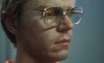 Evan Peters toujours bouleversé par son rôle dans la série Netflix sur Jeffrey Dahmer