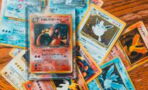 Cartes Pokémon : cette display vieille de 20 ans va enfin être ouverte, vous ne devez pas rater ça