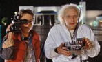 Retour vers le futur : Michael J. Fox et Christopher Lloyd posent ensemble et cassent le net