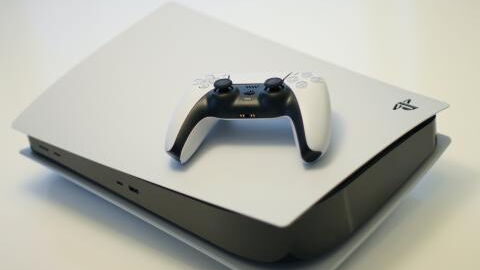 PS5 : il achète la console 550 euros sur Vinted et fait l'affaire du siècle