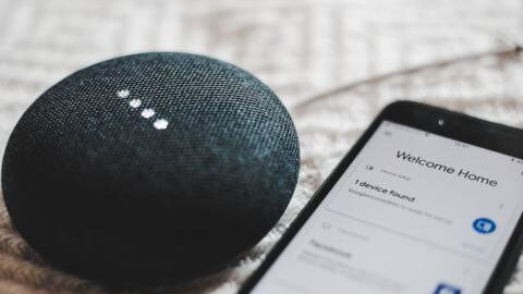 Google Home : comment associer plusieurs comptes Google ?