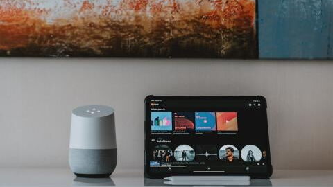 Comment envoyer un SMS avec Google Home ?
