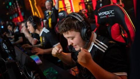 Esport : les lycèes américains font de Fortnite et LoL une discipline officielle du programme scolaire