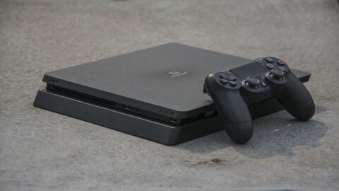 PS4 : la console bientôt privée d'Internet, comment contourner le problème