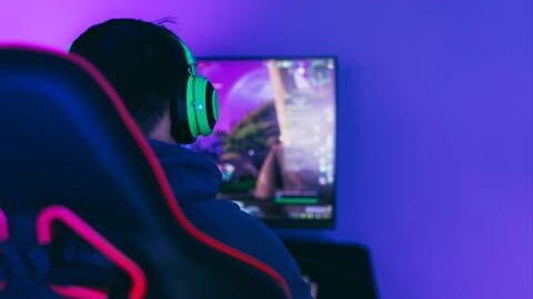 Le piratage de jeux vidéo légalisé en Russie, les jeux en ligne envahis par des tricheurs ?