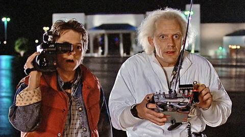 Retour vers le futur : Michael J. Fox et Christopher Lloyd posent ensemble et cassent le net