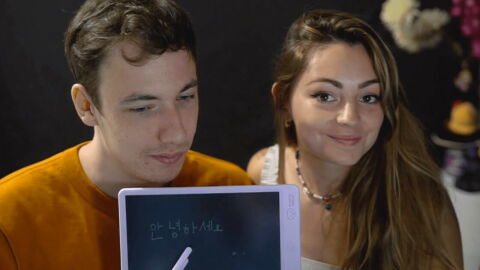 "Tu es tilté boubou", Sardoche se fait troller par sa copine en plein direct