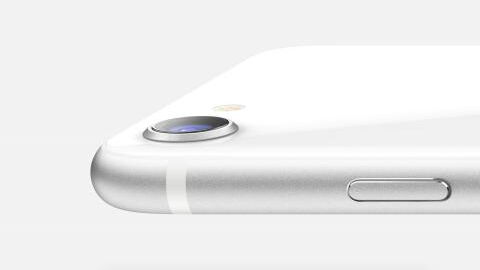 iPhone SE2 vs iPhone 11 et 11 Pro : comparatif de prix, caméra, taille et puissance des smartphones Apple