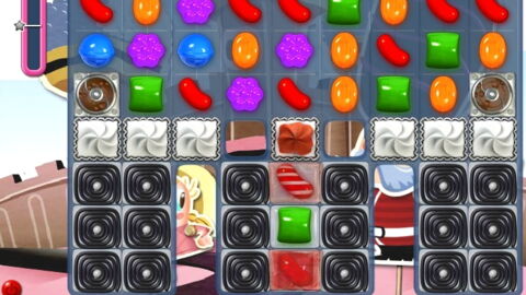 Candy Crush Saga : la solution pour passer le niveau 382 en vidéo