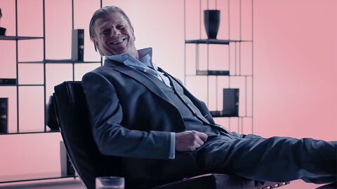 Hitman 2 : les joueurs bannis sur Twitter car ils parlent de la mort de Sean Bean