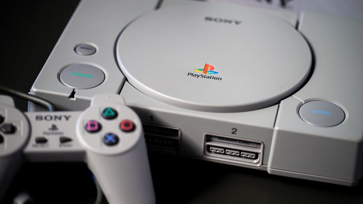 Comment la PlayStation a révolutionné le jeu vidéo grâce au CD ?