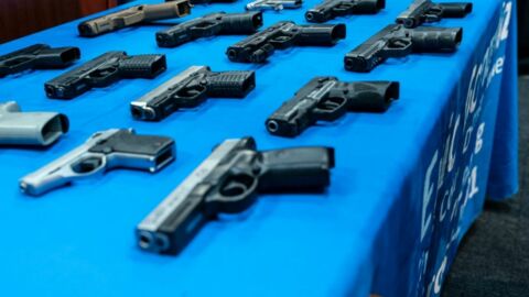 PS5 : une vente tourne mal, des scalpers braqués au pistolet 