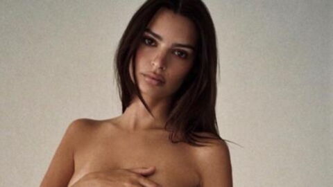 Emily Ratajkowski Strips Off To Share An Extremely Important Message