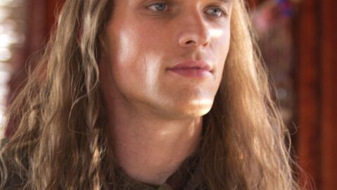 These Game of Thrones Actors Were All Replaced – And None of Us Even Noticed