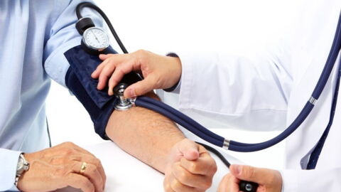 High Blood Pressure (Hypertension): Signs, Causes, Symptoms, Reading, Treatment, How To Lower?