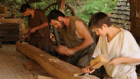 They Spent 20 Years Building A Medieval Castle And The Result Will Take Your Breath Away