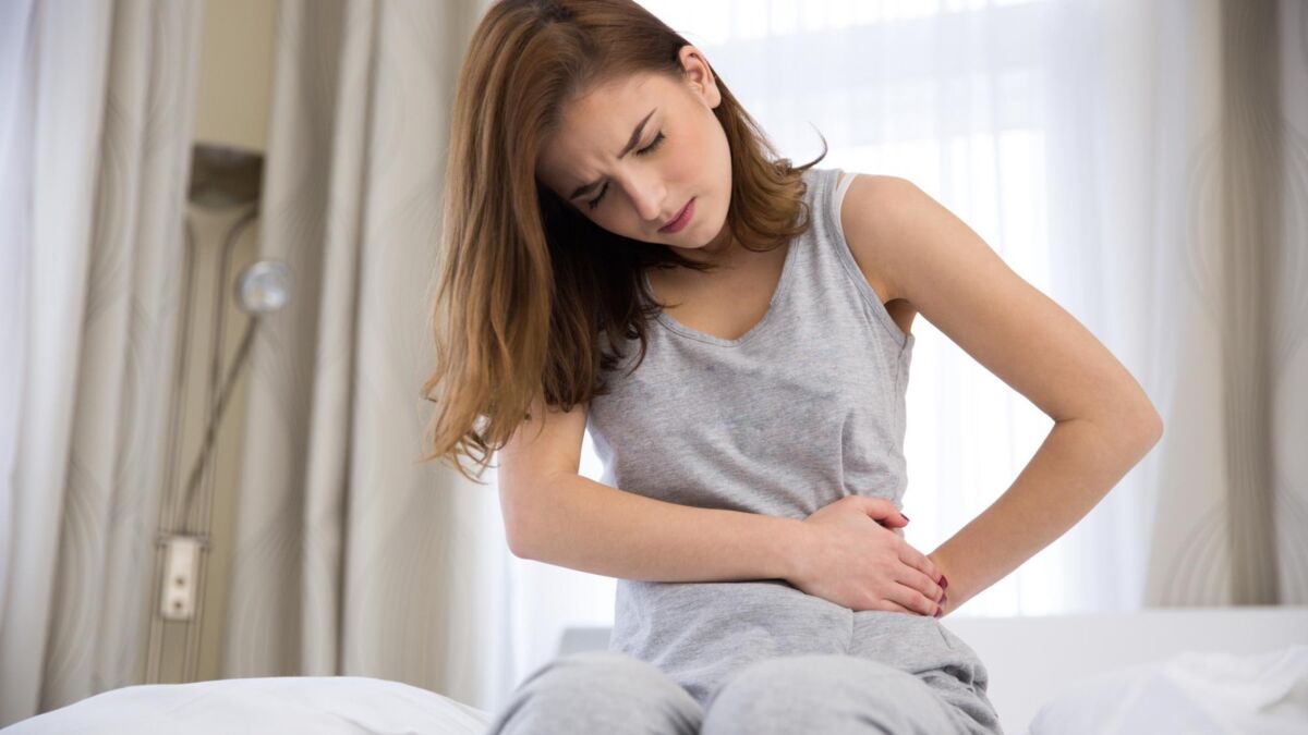 Kidney Pain (Renal Colic): Symptoms, Signs, Treatment, Relation To ...