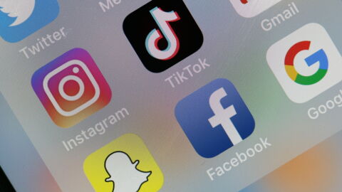 At Just 13 Years Old, She Left School To Work Full Time On Her Phone