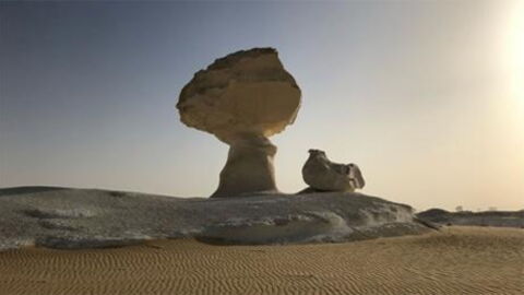 This White Desert In Egypt Has To Be Seen To Be Believed