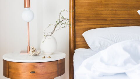 His Hotel Room Was Beautiful... But He Found Something Disturbing In The Bedsheets