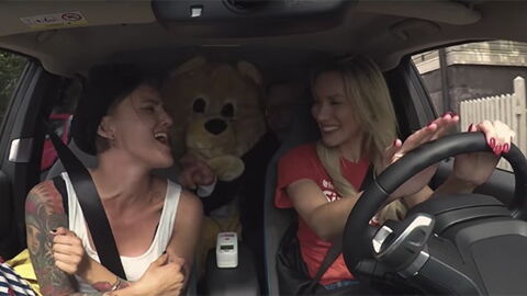 To Pay For This Taxi, All You Have To Do… Is Sing!