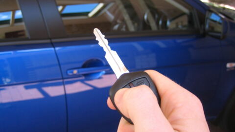 Former FBI Agent has a handy tip to prevent your car from being stolen