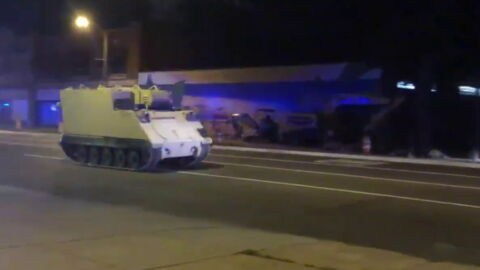 Soldier steals an army tank and goes on a rampage in a 2 hour police chase