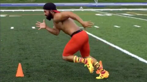 The Fastest Legs In The World Have To Be Seen To Be Believed