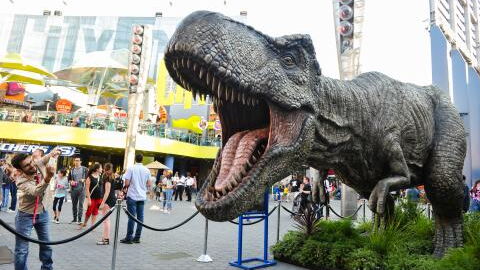 T-Rex: Why did they have such small arms?