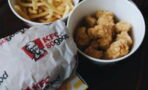 KFC: Woman makes a disgusting discovery while eating Hot Wings (Photo)