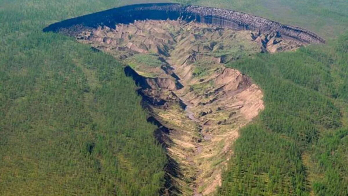 Batagaika Crater, The ‘Gateway to Hell’ In Siberia That Won’t Stop Growing
