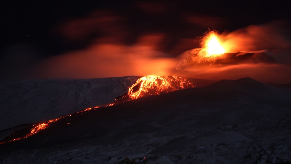 Mount Etna just erupted, and you won't believe how violent it was