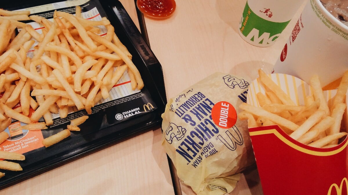 Woman finds drugs in McDonald's Happy Meal menu