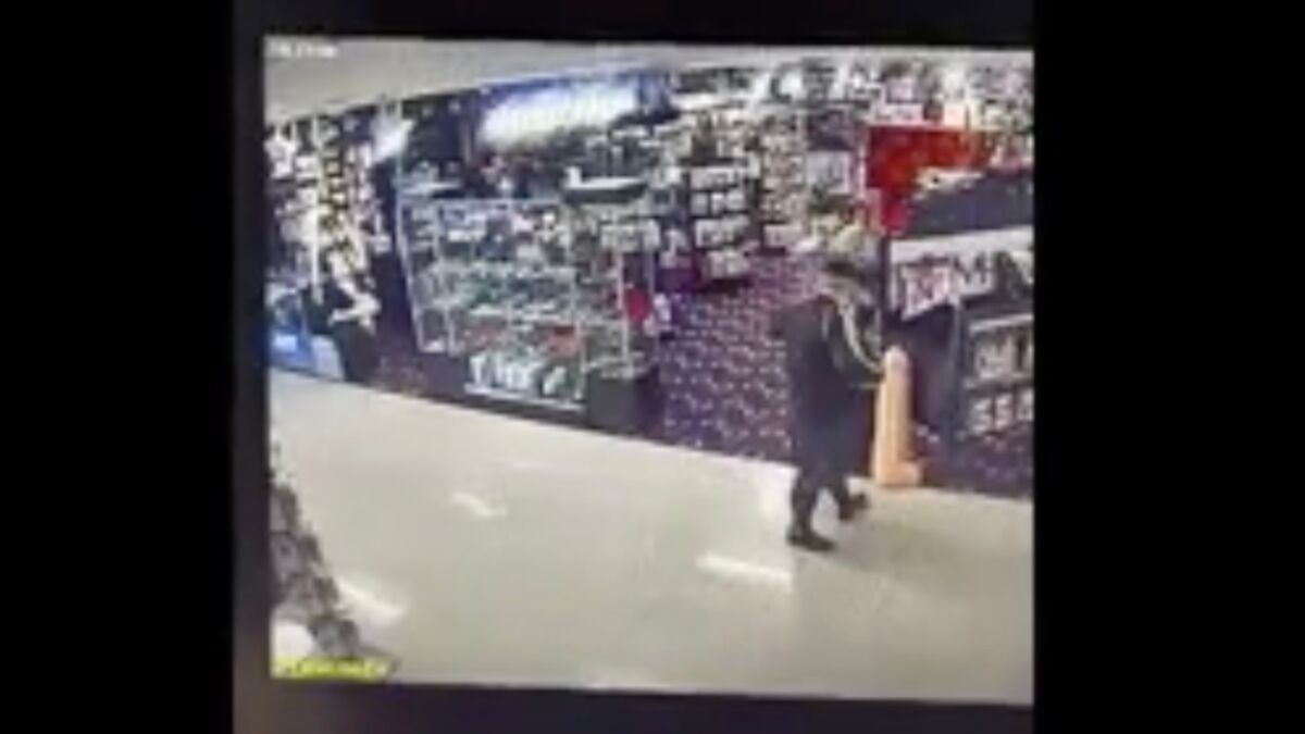 Man steals 3-foot-tall, 40-pound dildo from Las Vegas sex shop