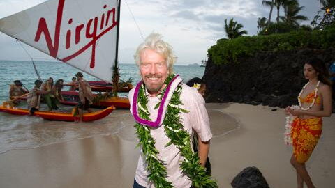 Here's how billionaire Richard Branson spends his holidays