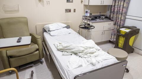 Man, 46, dies of Covid after being unable to get vaccine