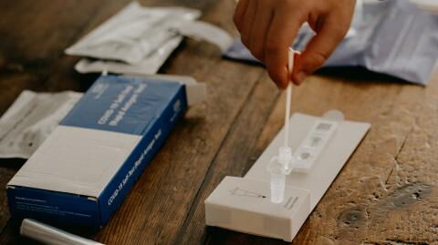 COVID-19: The new PCR testing rules for people who test positive