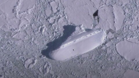 Google Earth user sparks conspiracy theories after discovering a 400ft 'ice ship' in Antarctica