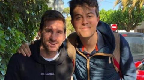 This Fan Posted A Picture With Lionel Messi - But One Detail Sent Him Viral