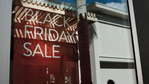 Aldi are selling Apple AirPods for less than £90 in their first ever Black Friday sale