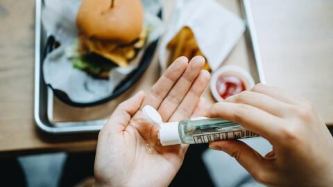 You probably have coronavirus if your food tastes like these 2 things