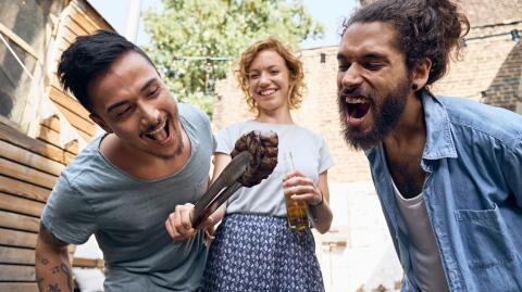 Study finds that meat eaters tend to have better mental health than vegans