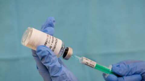 90-year old grandmother becomes first person to get Pfizer covid-19 jab